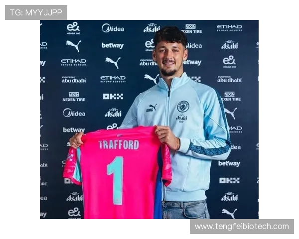 罗马诺澄清特拉福德未租借贝西克塔斯 将继续效力曼城