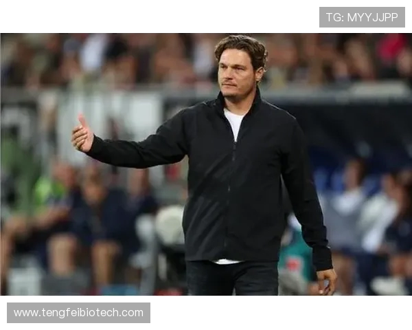 德媒曝药厂解雇滕哈格前已接触泰尔齐奇准备换帅 德媒曝药厂解雇滕哈格前已接触泰尔齐奇准备换帅