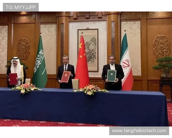 外媒称布彭扎前教练舒穆迪克正在与中国和沙特俱乐部展开谈判 外媒称布彭扎前教练舒穆迪克正在与中国和沙特俱乐部展开谈判