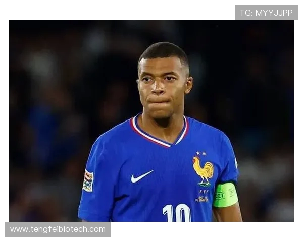 学巴萨？法媒：巴黎雇水军攻击自家球员 姆巴佩震怒