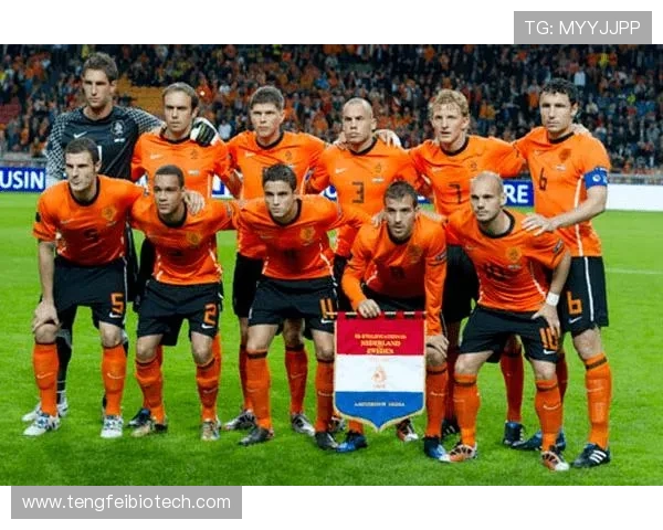 世预赛收官战大开杀戒！范戴克队史第一人，荷兰4-0晋级世界杯